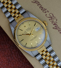 Afbeelding in Gallery-weergave laden, Rolex Datejust 16233 ''Champagne Dial'' 1993