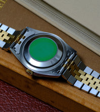 Afbeelding in Gallery-weergave laden, Rolex Datejust 16233 ''Champagne Dial'' 1993