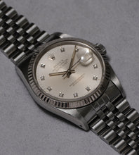 Afbeelding in Gallery-weergave laden, Rolex Datejust 16234 ''Silver Diamond Dial'' 1990