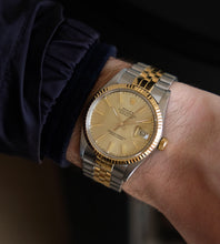 Afbeelding in Gallery-weergave laden, Rolex Datejust 16013 (Box + Papers) 1985