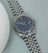 Afbeelding in Gallery-weergave laden, Rolex Datejust 16234 'Blue Stick Dial' 2000