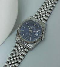 Afbeelding in Gallery-weergave laden, Rolex Datejust 16234 'Blue Stick Dial' 2000
