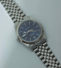 Afbeelding in Gallery-weergave laden, Rolex Datejust 16234 'Blue Stick Dial' 2000