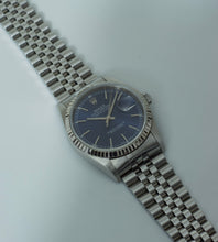 Afbeelding in Gallery-weergave laden, Rolex Datejust 16234 'Blue Stick Dial' 2000