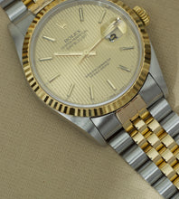 Afbeelding in Gallery-weergave laden, Rolex Datejust 16233 'Champagne Tapestry' 1995