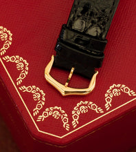 Afbeelding in Gallery-weergave laden, Cartier Tank Solo 'Small' 3168 / Box &amp; Papers (2019)
