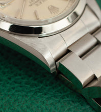 Afbeelding in Gallery-weergave laden, Rolex Datejust 16200 'Silver Patina Dial' (1997)
