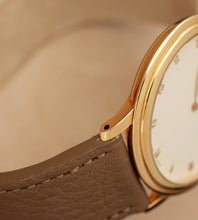 Afbeelding in Gallery-weergave laden, Blancpain Villeret Ultra-Slim 18K - Ref. 0021-1418-55 - Full Set (Ca. 2001)
