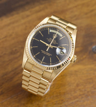 Afbeelding in Gallery-weergave laden, Rolex Day-Date 18038 &#39;&#39;Black dial&#39;&#39; (1979)
