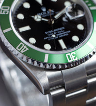 Load image into Gallery viewer, Rolex Submariner 16610LV Kermit
