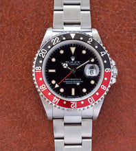 Load image into Gallery viewer, Rolex GMT-Master II 16710 Coke + Pepsi Inlay &#39;Cream Patina&#39; (1990)
