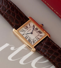 Afbeelding in Gallery-weergave laden, Cartier Tank Solo &#39;Small&#39; 2743 + Box &amp; Papers (2009)
