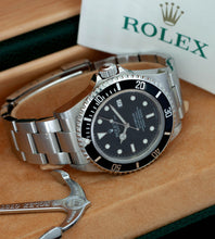 Load image into Gallery viewer, Rolex Sea-Dweller 16600 (Full-Set / Tool-Kit / Unpolished / 2004)
