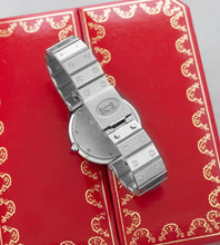 Load image into Gallery viewer, Cartier Santos Vendôme 8192 &#39;Grey / Ghost Dial + 2025 Cartier Service Papers &amp; Box&#39;
