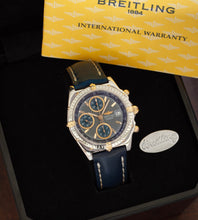 Afbeelding in Gallery-weergave laden, Breitling Chronomat Ref. B13050.1 &#39;Grey Dial / First Owner Full-Set&#39; (1999)

