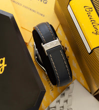 Afbeelding in Gallery-weergave laden, Breitling Chronomat Ref. B13050.1 &#39;Grey Dial / First Owner Full-Set&#39; (1999)
