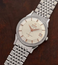 Afbeelding in Gallery-weergave laden, Omega Constellation 14902 'Pie-Pan Dog Leg &amp; BOR Bracelet' (1962)

