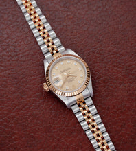 Afbeelding in Gallery-weergave laden, Rolex Lady-Datejust 69173 'Champagne Diamond Dial' (1997)
