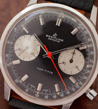 Afbeelding in Gallery-weergave laden, Breitling Top Time Chronograph Ref. 2002-33 'Reverse Panda' (Ca. 1970)
