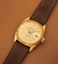 Afbeelding in Gallery-weergave laden, Rolex Datejust 1601/8 'Champagne Dial' 18K (Ca. 1973)
