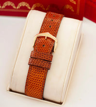 Afbeelding in Gallery-weergave laden, Cartier Tank Louis 78087 'Paris Dial' + Box &amp; Papers (Ca. 1983)
