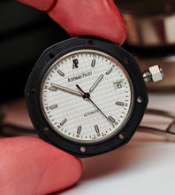 Afbeelding in Gallery-weergave laden, Audemars Piguet Royal Oak 14790ST 'White Dial' + Extract Of The Archives (2003)
