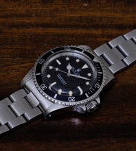Afbeelding in Gallery-weergave laden, Rolex Submariner 5513 Glossy Dial 1989 (L-serial)
