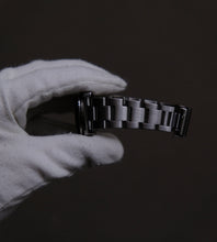 Afbeelding in Gallery-weergave laden, Rolex Submariner 5513 Glossy Dial 1989 (L-serial)
