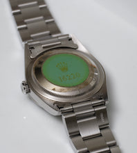 Load image into Gallery viewer, Rolex Datejust 16220 Porcelain Dial 1999
