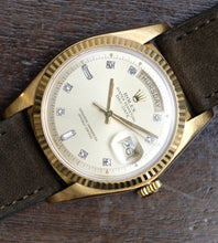 Afbeelding in Gallery-weergave laden, Rolex Day-Date 1803 Diamond Dial 1977
