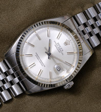 Load image into Gallery viewer, Rolex Datejust 1601 Silver Pie-Pan Dial 1975
