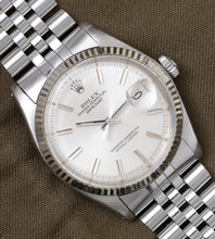 Load image into Gallery viewer, Rolex Datejust 1601 Silver Pie-Pan Dial 1975
