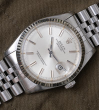Load image into Gallery viewer, Rolex Datejust 1601 Silver Pie-Pan Dial 1975
