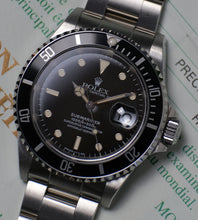 Load image into Gallery viewer, Rolex Submariner 16610 + Papers 1997
