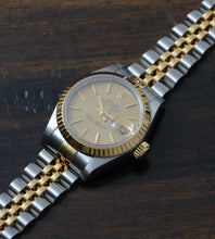 Afbeelding in Gallery-weergave laden, Rolex Lady-Datejust 69173 &#39;Champagne Tapestry Dial&#39; 1991

