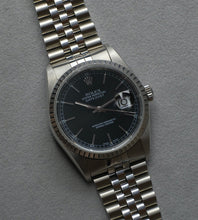 Load image into Gallery viewer, Rolex Datejust 16220 &#39;Black&#39; 2004

