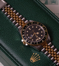 Afbeelding in Gallery-weergave laden, Rolex GMT-Master II 16713 from 1991 (box + papers)
