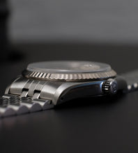 Load image into Gallery viewer, Rolex Datejust 16234 Silver Dial 1989

