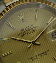 Afbeelding in Gallery-weergave laden, Rolex Datejust 16233 &#39;Champagne Tapestry&#39; 1995
