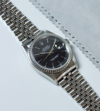 Load image into Gallery viewer, Rolex Datejust 16220 &#39;Black Dial&#39; 2004
